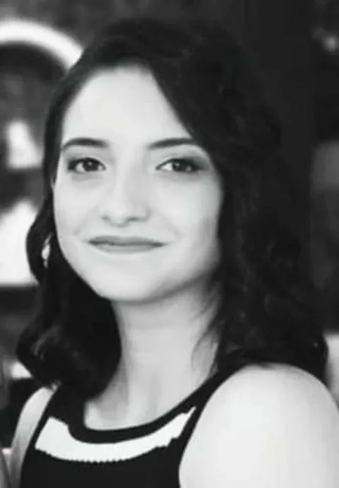 Alev Sarıkaya resmi
