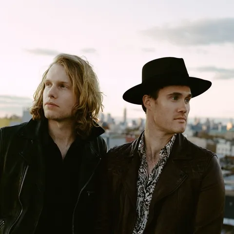 Bob Moses resmi