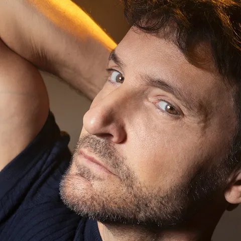 Sinan Özen resmi
