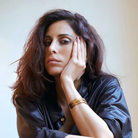 Yasmine Hamdan resmi