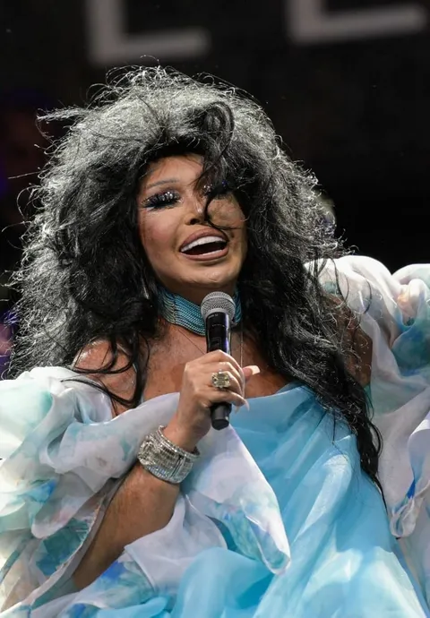 Bülent Ersoy resmi