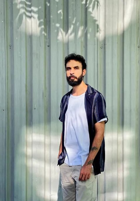 Can Kazaz resmi