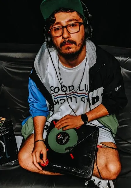 DJ Daddy E resmi