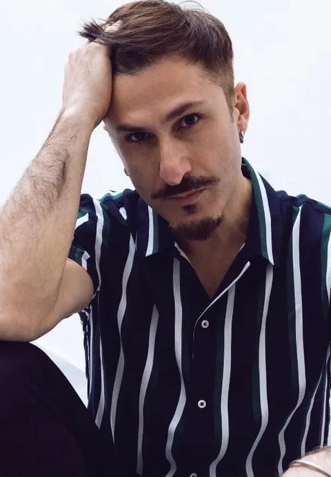 Doğan Duru resmi