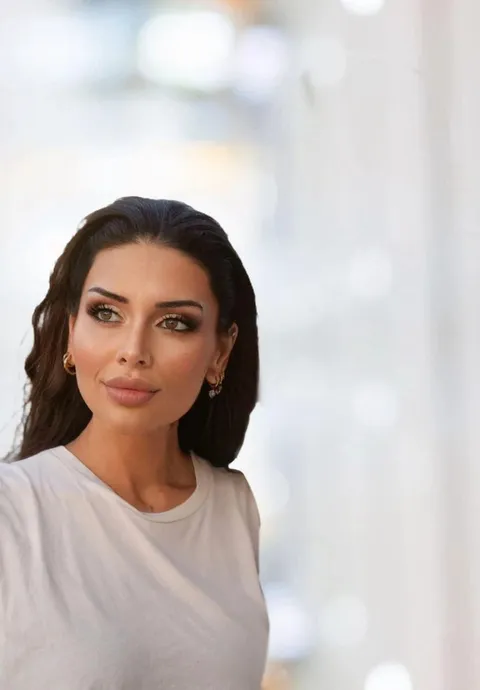 Ecem Özütemiz resmi