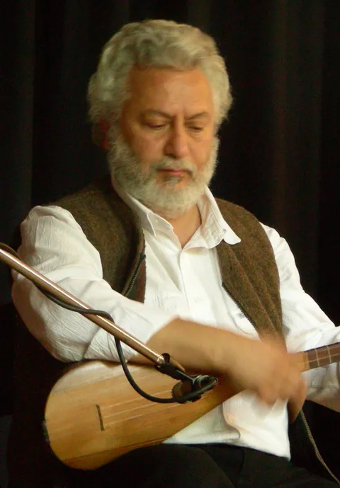 Erkan Oğur resmi