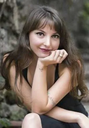 Ezgi Aktan resmi