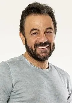 Kerem Alışık resmi