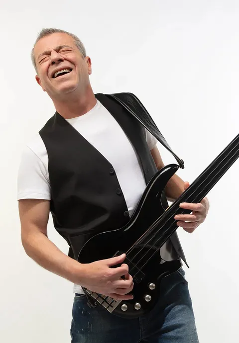 Levent Yüksel resmi