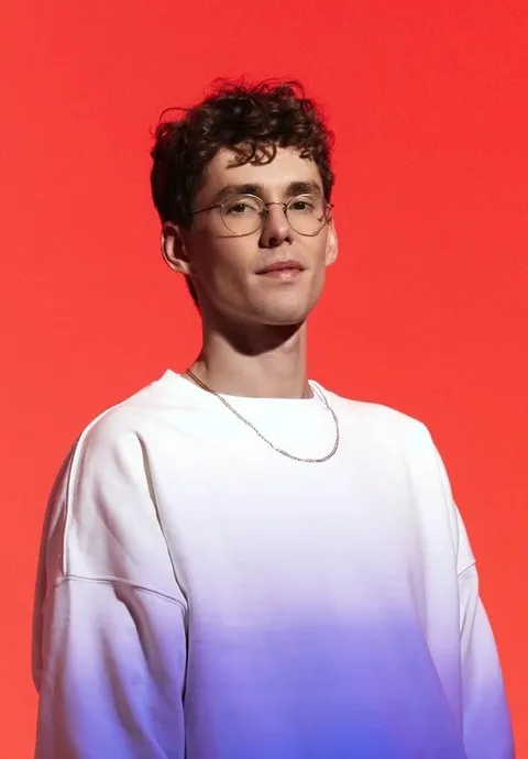 Lost Frequencies resmi