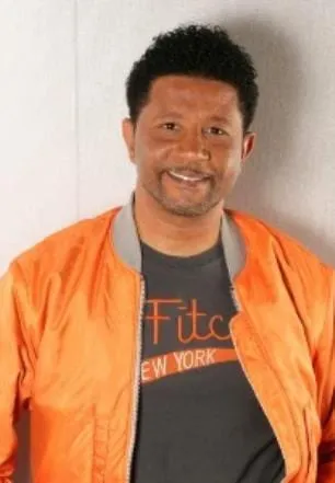 Mansur Ark resmi