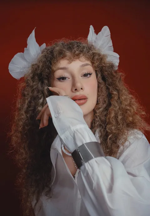 Mela Bedel resmi