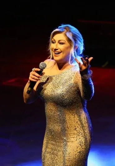 Muazzez Ersoy resmi