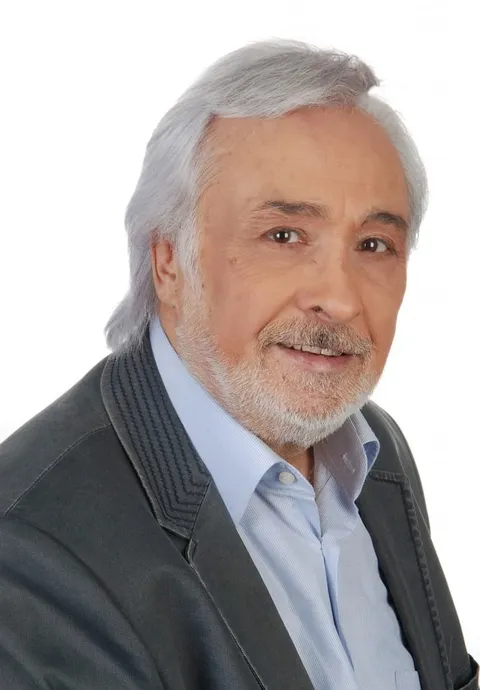 Müjdat Gezen resmi