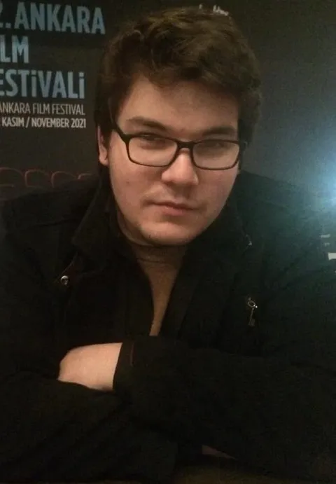 Murat Akyol resmi
