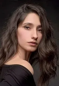 Nilay Erdönmez resmi
