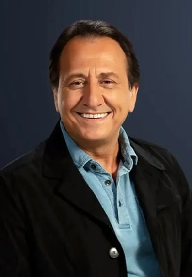 Özgür Ozan resmi