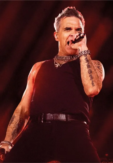 Robbie Williams resmi