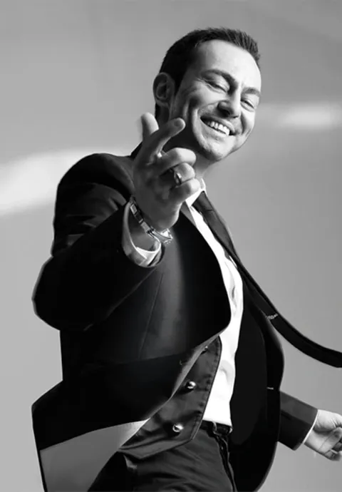 Serdar Ortaç resmi