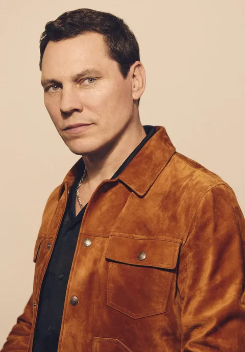 Tiësto resmi