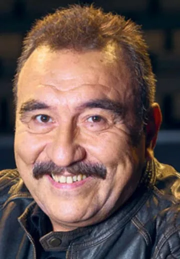 Ümit Besen resmi