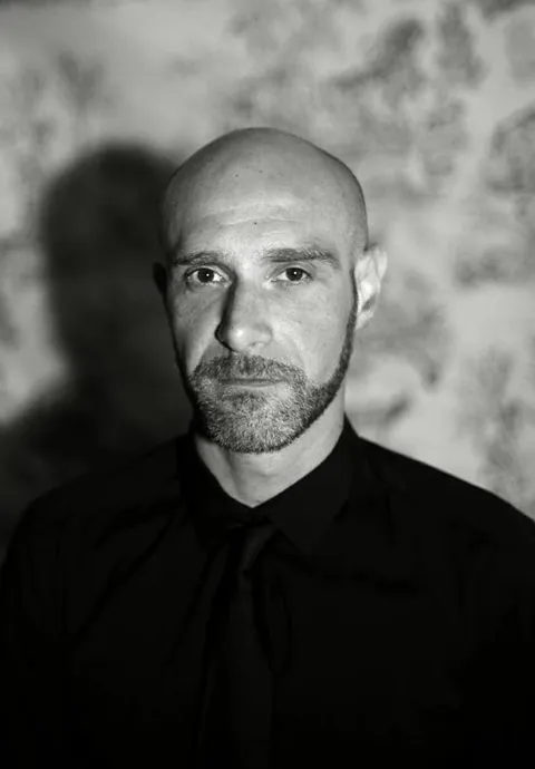 Vitalic resmi