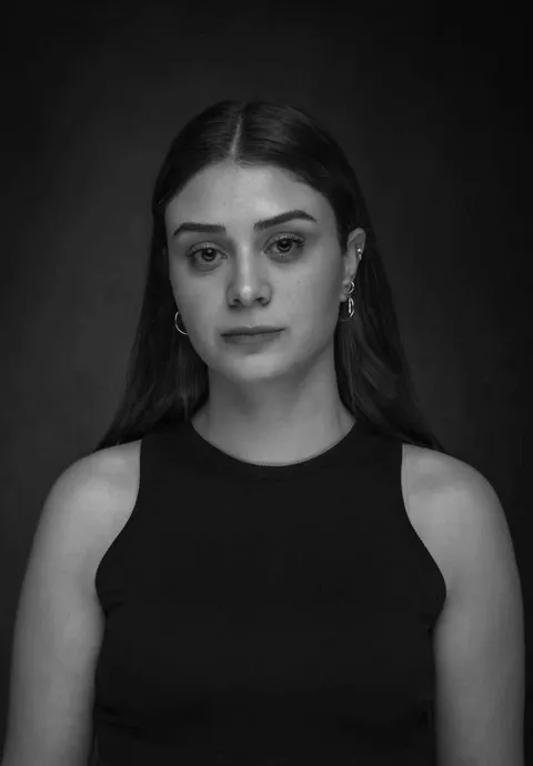 Yağmur Özaykan resmi