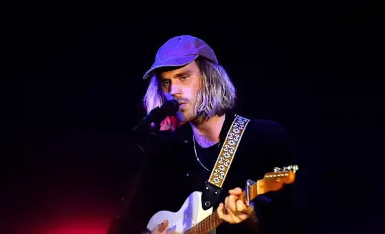 Jules Ahoi - Magnolia Tour 2025 card