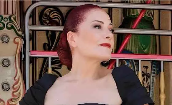 Candan Erçetin - Doğu Batı Senfonisi - Rengahenk Konser card