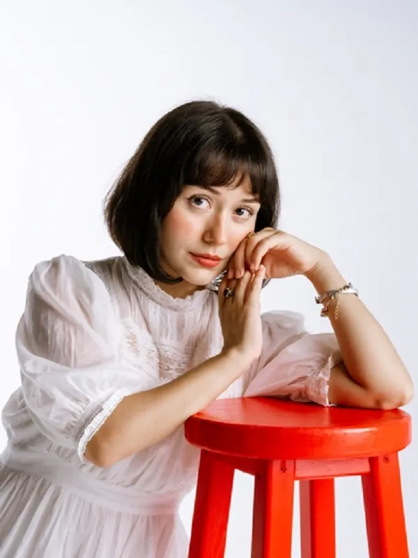 Ayça Özefe card