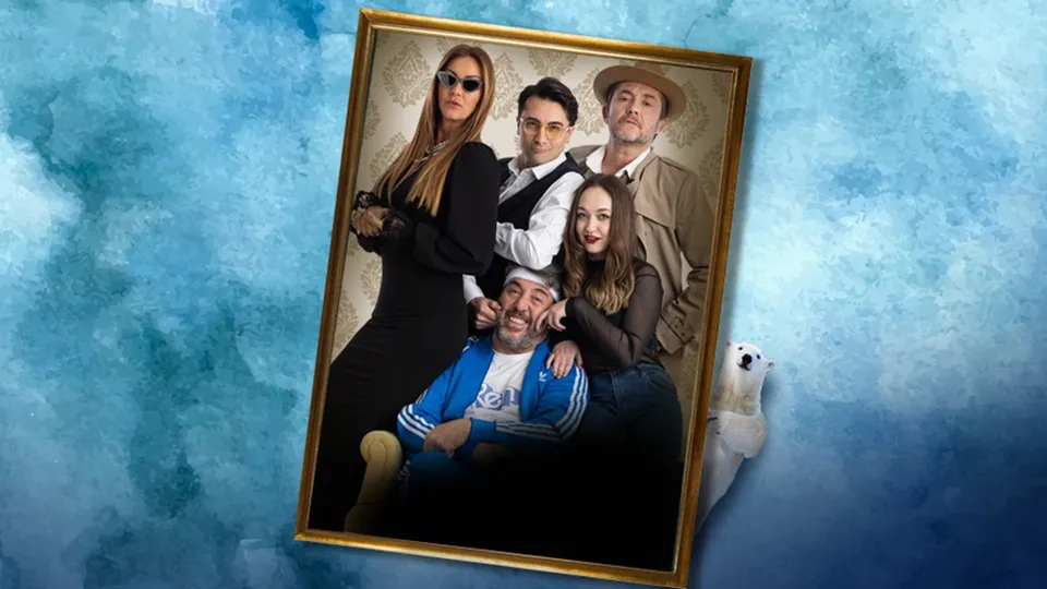 Mutlu Aile Tablosu card