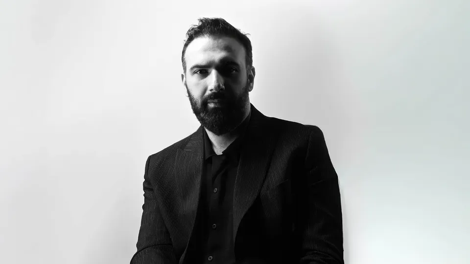 Güncel Gürsel Artıktay küçük resim