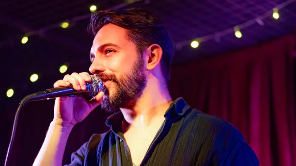 Okan Reis - Akustik Sahne card