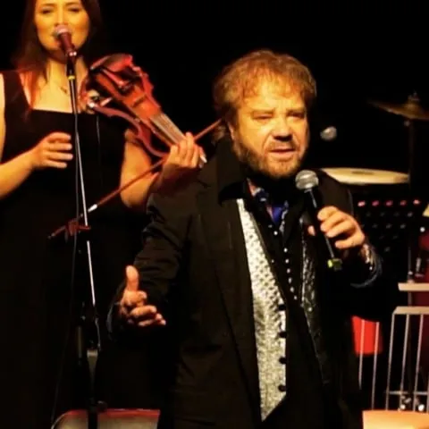 Attila Atasoy "Nasıl Bir Gece Olsun?" Konserleri card