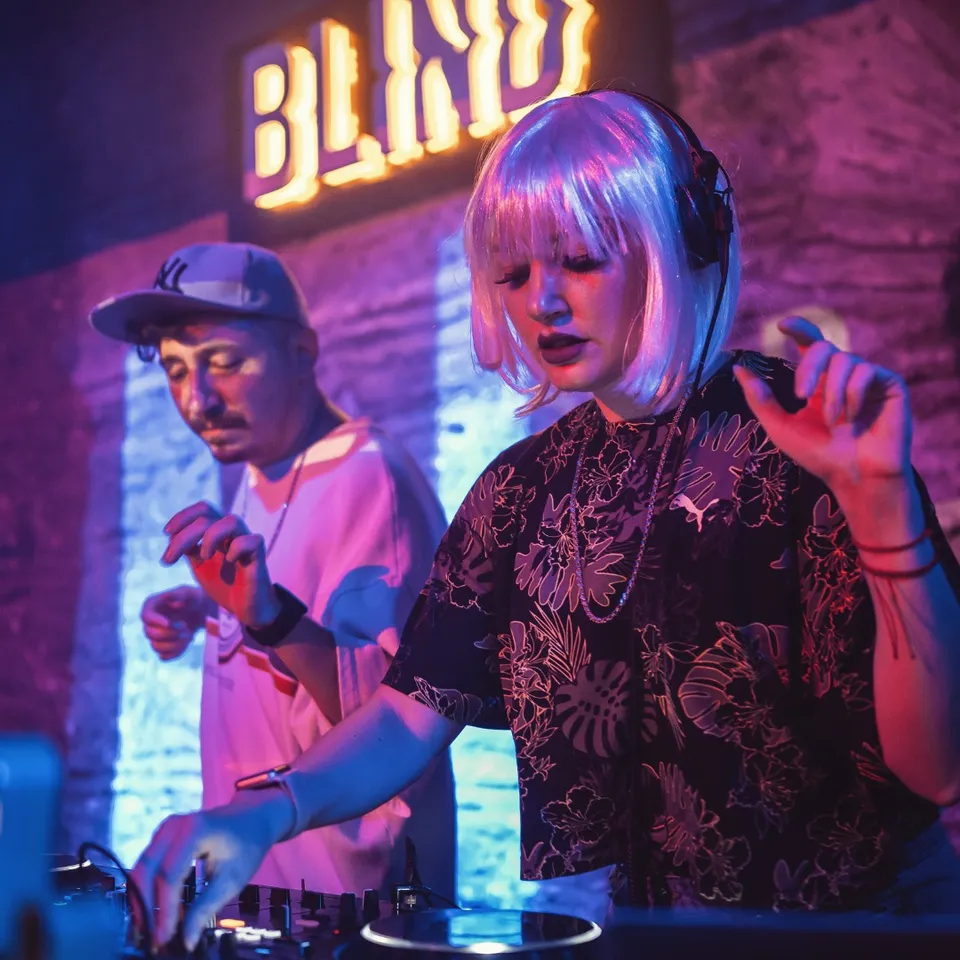 2000's Party / Daddy-E & Dear Darling  thumbnail