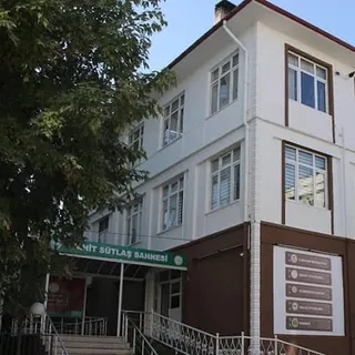 Giresun Vahit Sütlaş Sahnesi mekan görseli