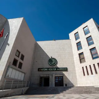 Uşak Belediyesi Atatürk Kültür Merkezi mekan görseli